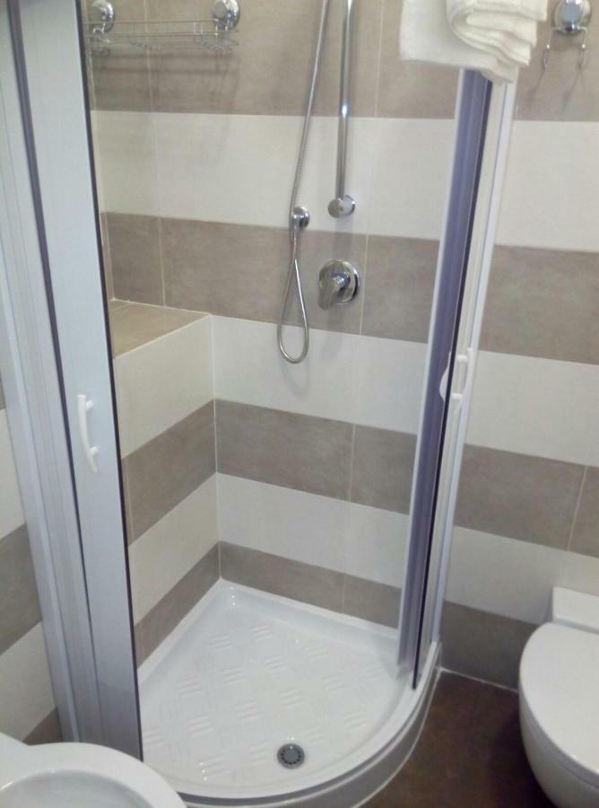 Gradoni Di Chiaia Twenty Three Bed & Breakfast Napoli
