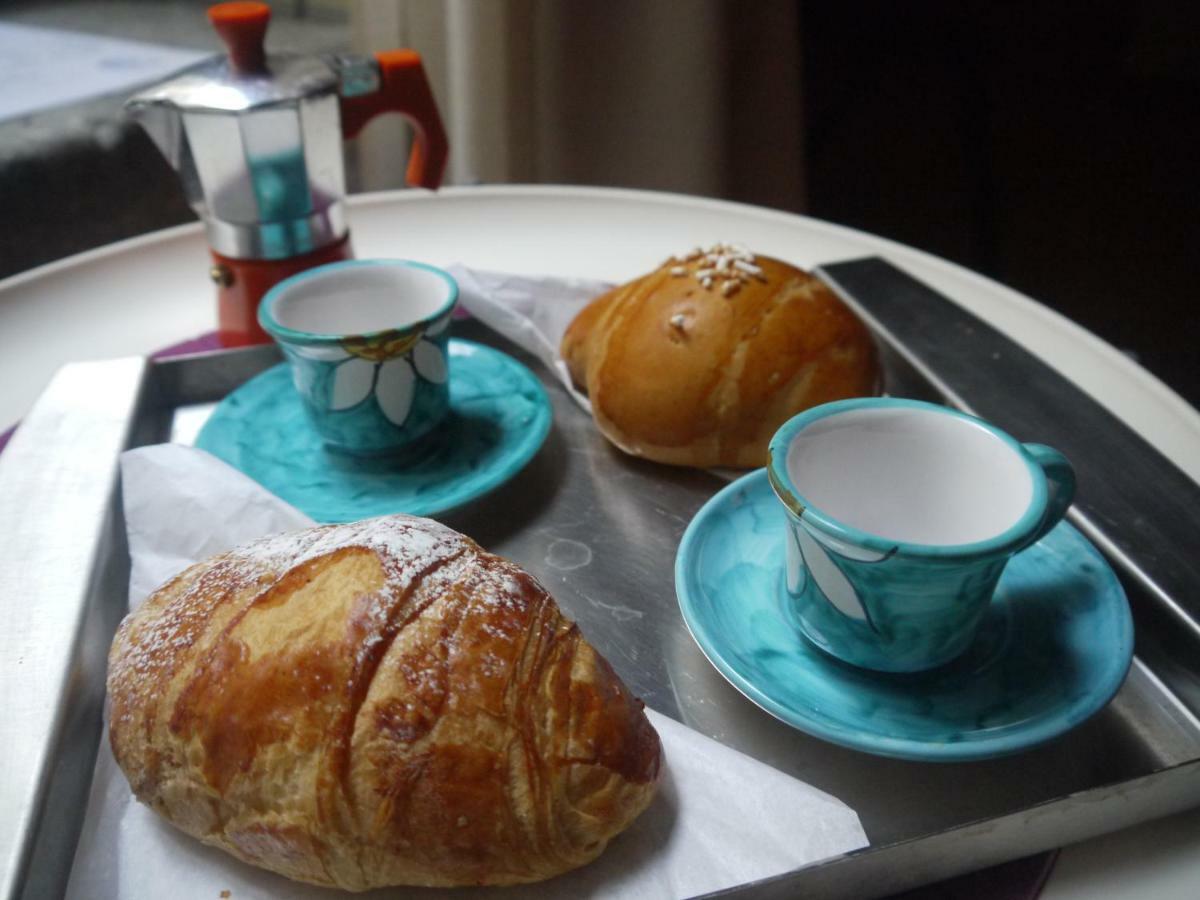 Bed & Breakfast Gradoni Di Chiaia Twenty Three
